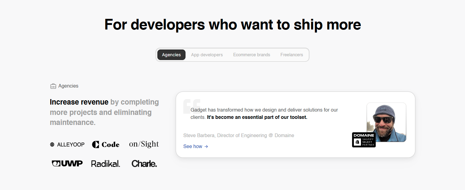 Testimonials Section @Gadget